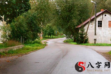 道路對住宅風水的影響