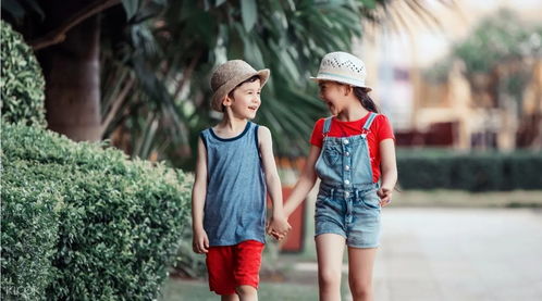 女屬雞男屬蛇相配嗎