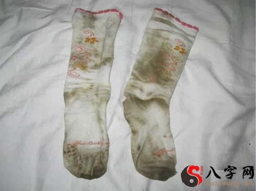 夢見襪子好髒